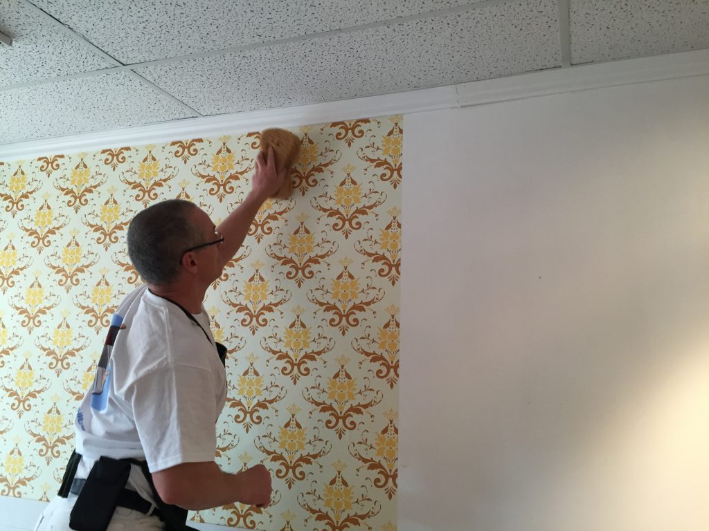 Poseur de tapisserie et papier peint : Trucs et Conseils d'un maître